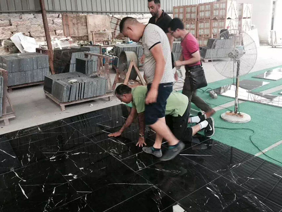 Проверка мраморной плитки Nero Marquina